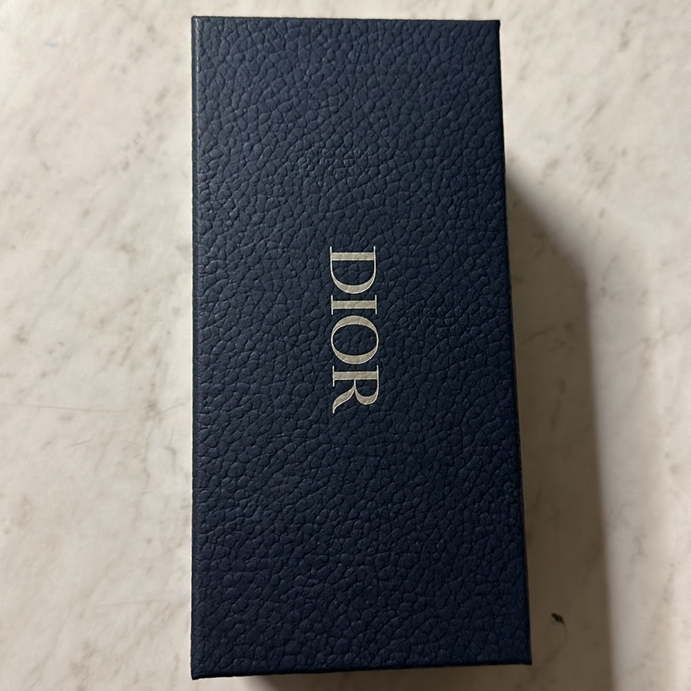 DIOR DIOR DIOR EMPTY tiny box for Sale!!!π - Picture 14 of 14